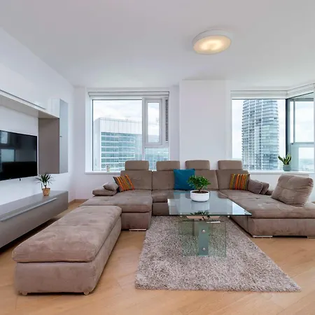 Apartment Panorama Escape 26th Floor - Castle & Views *