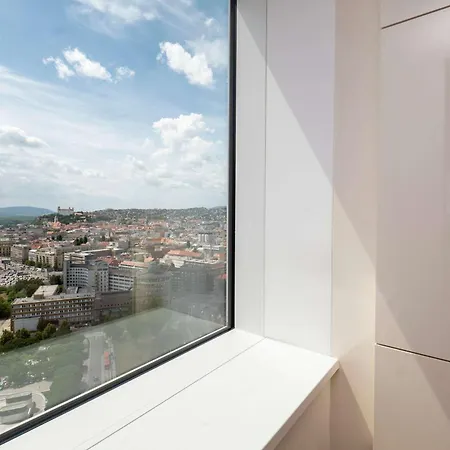 Apartment Panorama Escape 26th Floor - Castle & Views Pressburg