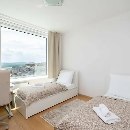 Apartment Panorama Escape 26th Floor - Castle & Views Pressburg